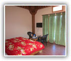 kausani hotels and resorts