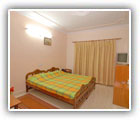 mukteshwar Hotels